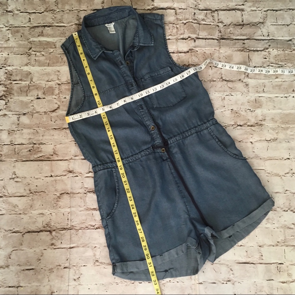 F21 100% Lyocell sleeveless romper size S - Picture 10 of 14